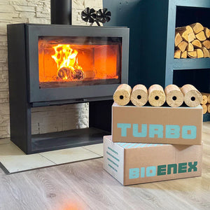 Turboverdichtete Holzscheite